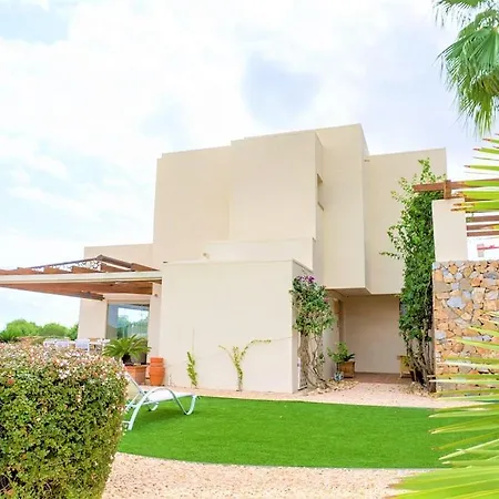 Stunning 3 Bedroom Luxury On Las Colinas Golf *