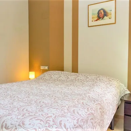 Stunning 3 Bedroom Luxury On Las Colinas Golf *