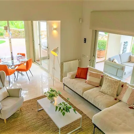 Stunning 3 Bedroom Luxury On Las Colinas Golf * Dehesa de Campoamor (Orihuela Costa)